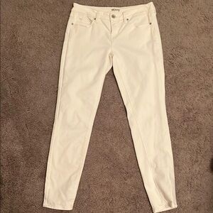 JCP Skinny 27/4 Creamy White Denim Jeans sz 4